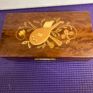 Reuge ,Swiss Musical Instrument Music Box Yesterday