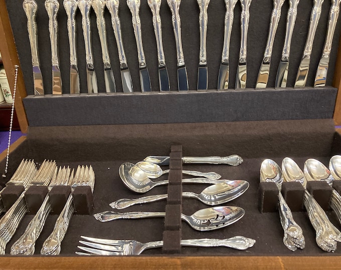 87 Pcs Silverplate  Set by Community