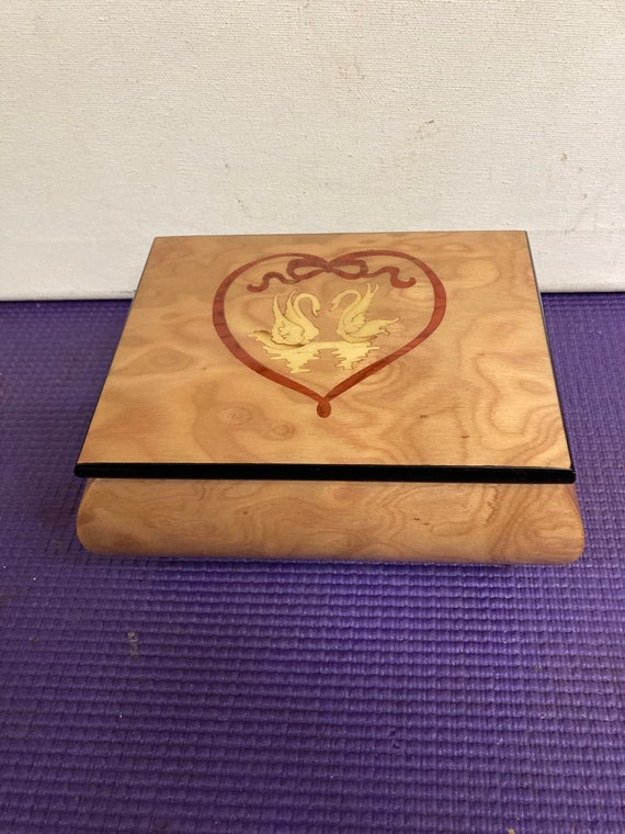 Reuge Romance Music Box .swiss Made , Pour Elise .l.van Beethoven