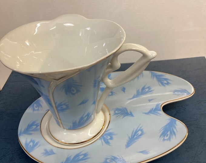 New Imperial Iitalian Design Fine China  Tea Cup &  Bisquoit Saucer Set