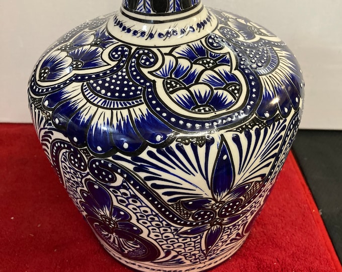 Mexican Hand Painted "Liceagui" Narrow Neck Jar