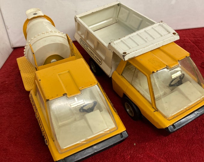 2 Vintage STRUCTO Yellow and White  Trucks 1960's by Ertl Toys PRESSED STEEL