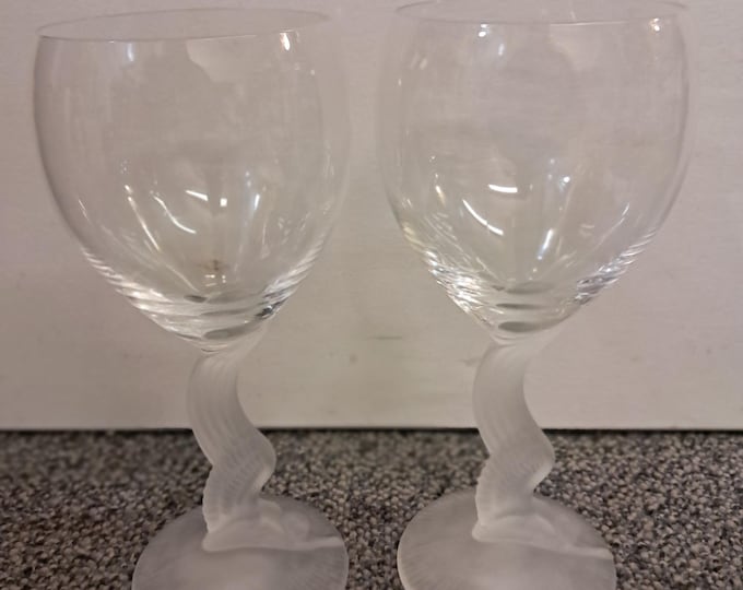 2 Vintage Lenox Swan Lake Wine Goblets, Frosted Winged Woman