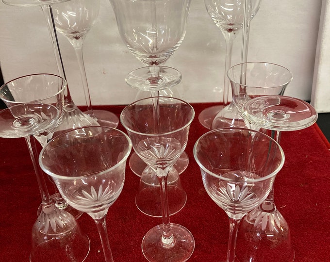 14  Fine Crystal Wine  Glasses