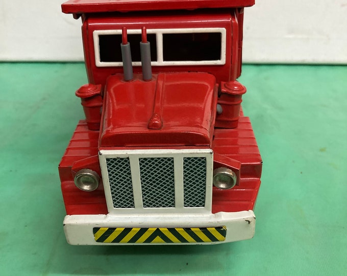 Vintage Tin "SSS International" Red Dump Truck S-3840-Made In Japan