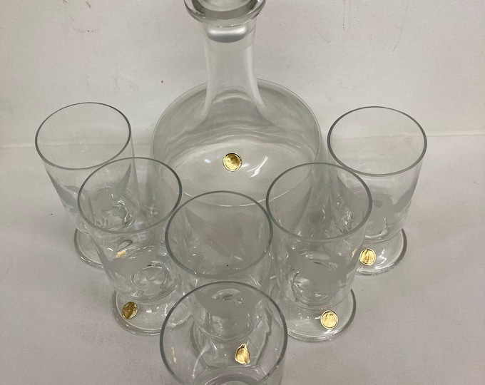 Vintage  Decanter  Set