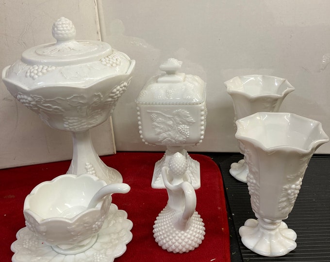 Vintage  Westmoreland Set