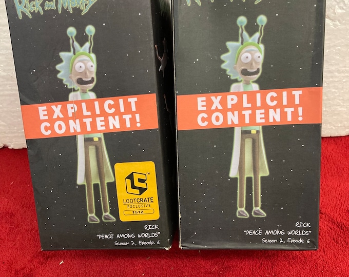 2 Rick and Morty Figures  "Rick Peace Among Worlds "  Statues