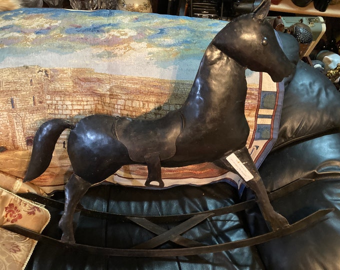 Handcrafted   Iron Horse Sculpture
