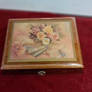Jewelry Music Box Made in Italy by Reuge