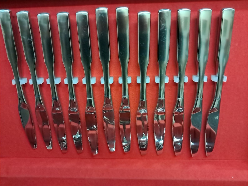 Oneida Paul Revere Flatware