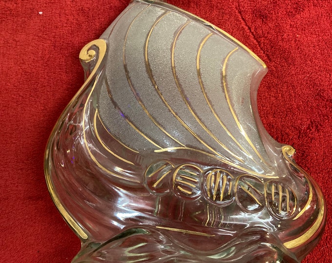 Cognac Larsen INVINCIBLE Glass Sailing Ship Shaped Bottle Decanter With Stopper