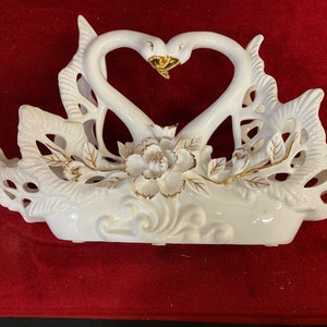 Love Swan Porcelain Centerpiece