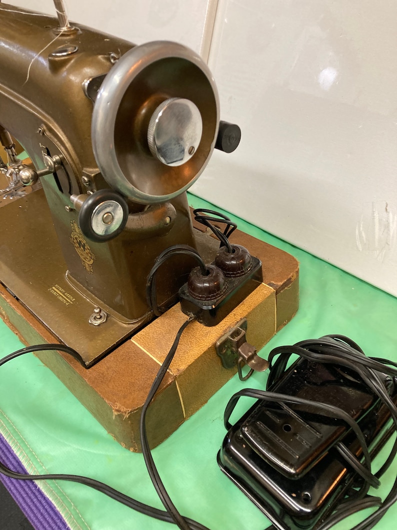 Free Sewing Machine Company WESTINGHOUSE Electric Type E, Rockford