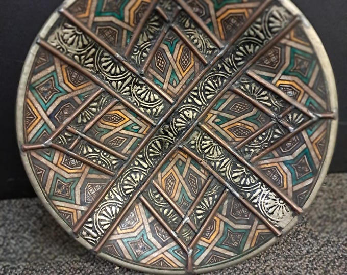 Vintage Etched Ceramic Plate: Hand-Painted Middle Eastern Decor