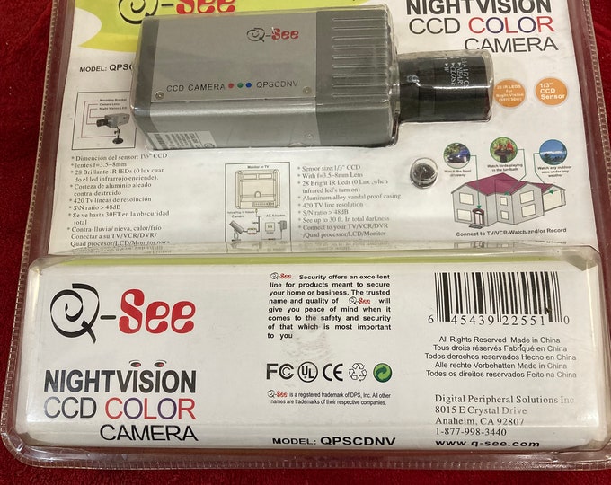 Q-see QPSCDNV Professional Indoor Camera with Infra Red Light