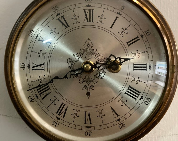 Vitage Mantel Wall Clock