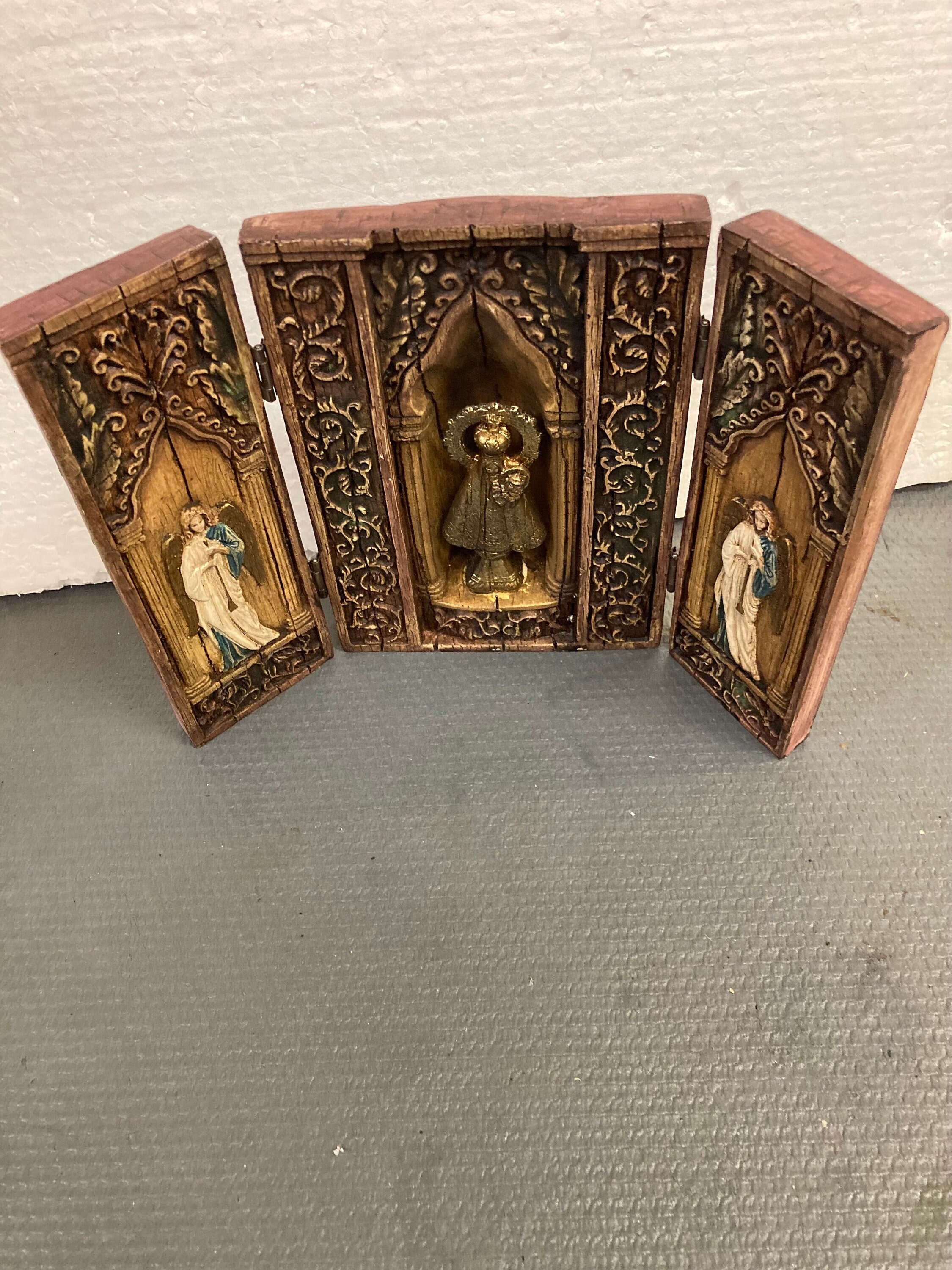 Madonna and Child Icon Triptych With Two Angels