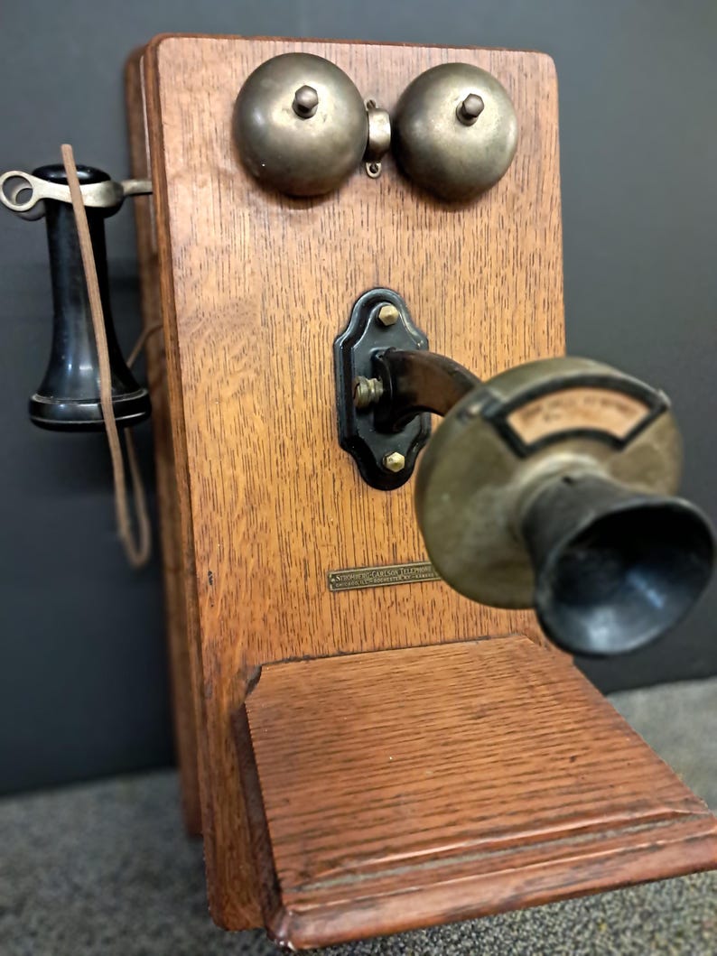 ANTIQUE STROMBERG-CARLSON Oak Wood Wall Hand Crank Telephone - Etsy