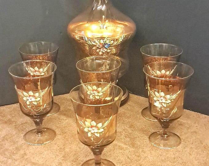 Murano  Decanter   Floral  Design Wine Set with  6  Glasses Ruby  with  Gold  Trim