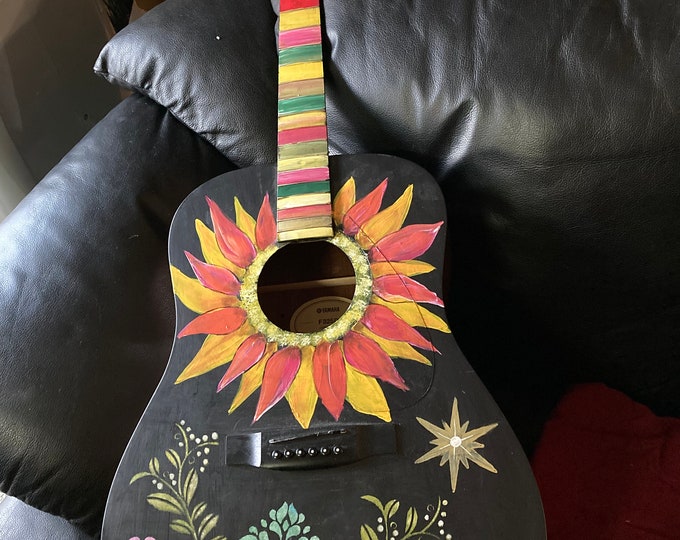 Yamaha F 325 D HKP137W Hand  Painted Folk Singer Guitar