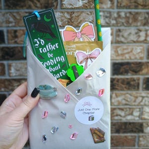 Blind Date With A Book |  Surprise Book |  Gift Set for Book Lovers