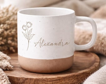 Personalized ceramic mug with name of your choice | Coffee mug | Tea mug, white with beige base | Gift for girlfriend | 360 ml Pohmer Design