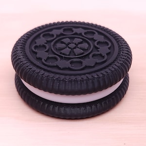 Chocolate Cream Cookie Haptic Fidget Toy