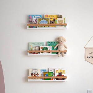 3 Nursery Bookshelves - Red Oak Kids Floating Shelves for Playroom, Wooden Wall Storage for Kids Room Decor, Gift Ideas for Toddlers & Kids