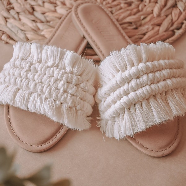 Flat macrame sandals | Handmade sandals | Summer sandals | Boho chic sandals | Beach sandals | Knitted flat sandals