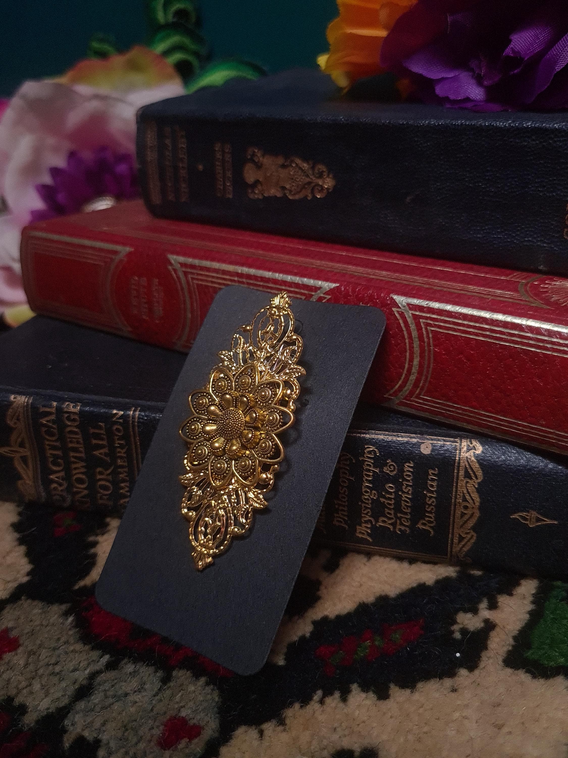Elegant Gold Filigree Hair Clip Amazon.com : Fall Hair Clips for Women Metal Gold Hollow  main image 2