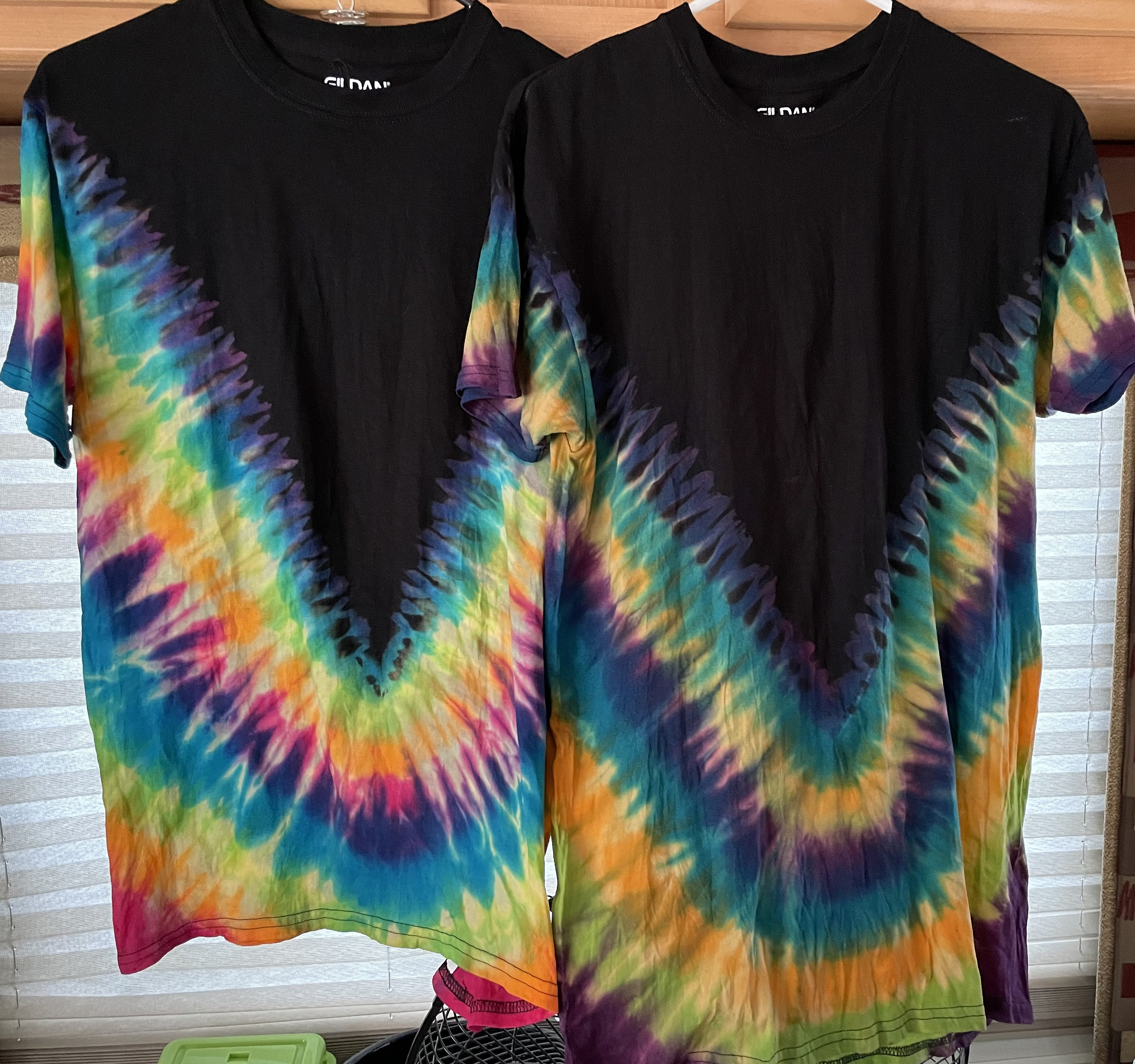 Reverse tie dye rainbow V pattern tshirt Etsy