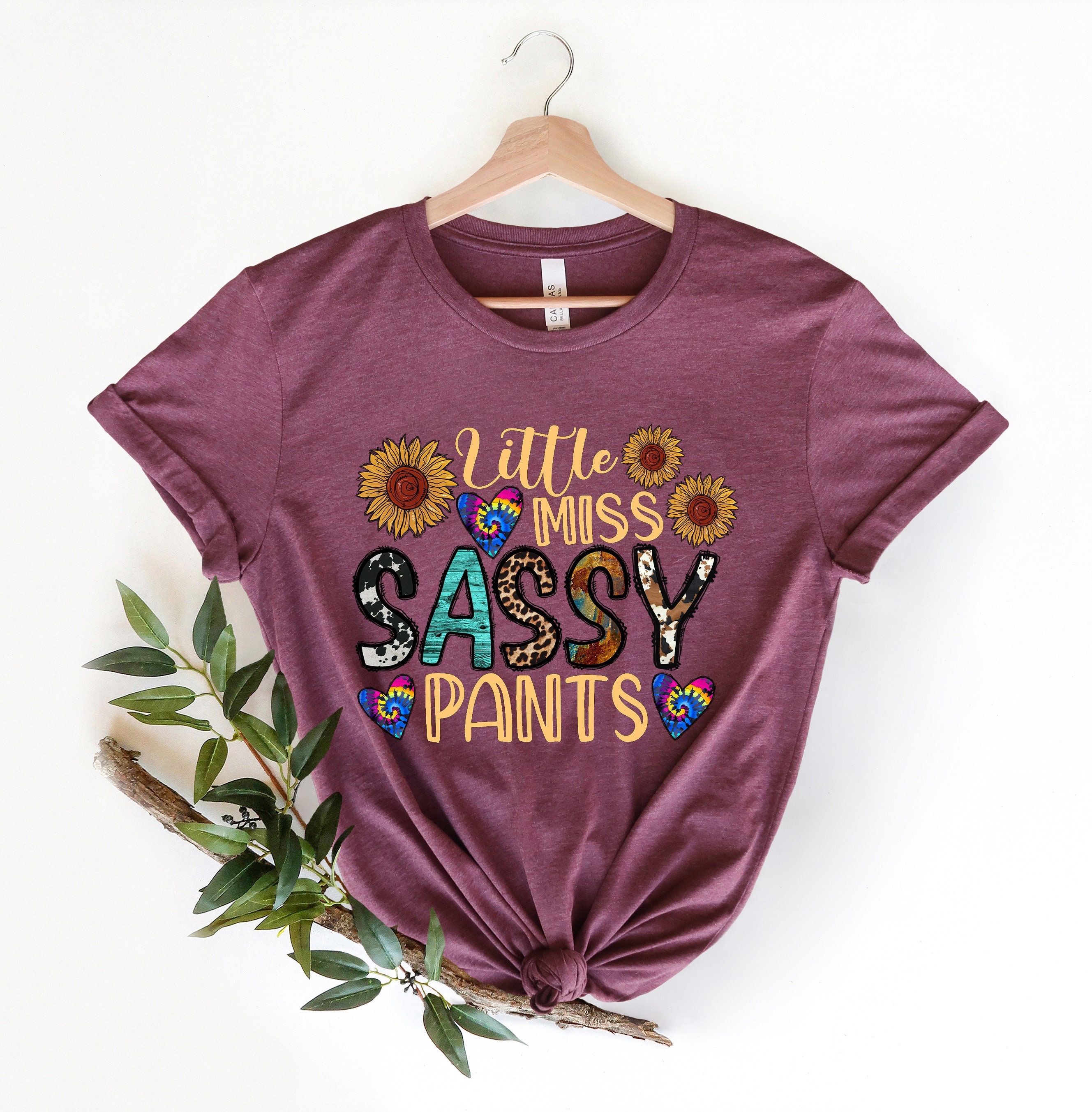 Little Miss Sassy Pants, Sassy Girl Tee, Women Hilarious Shirt, Sassy Girl Shirt, Sassy Gift Prezent dla młodych dziewcząt modne koszulki, prezent dla siostry