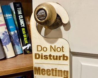 Percha de puerta personalizada / Letrero de pomo de puerta personalizado / Percha de pomo de puerta / Letrero de no molestar / Letrero de reunión / Letrero de no molestar para puerta ocupada