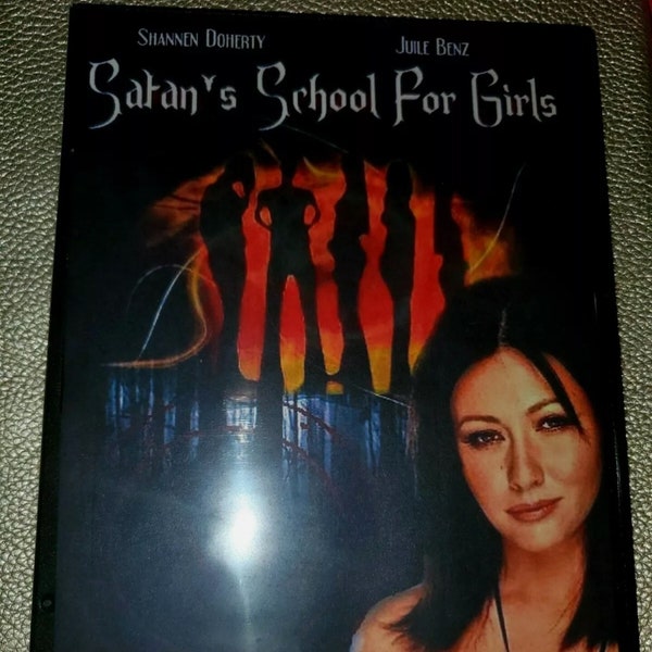 Satan's School For Girls-REMAKE(Dvd 2000)~Shannen Doherty~Julie Benz~ULTRA RARE