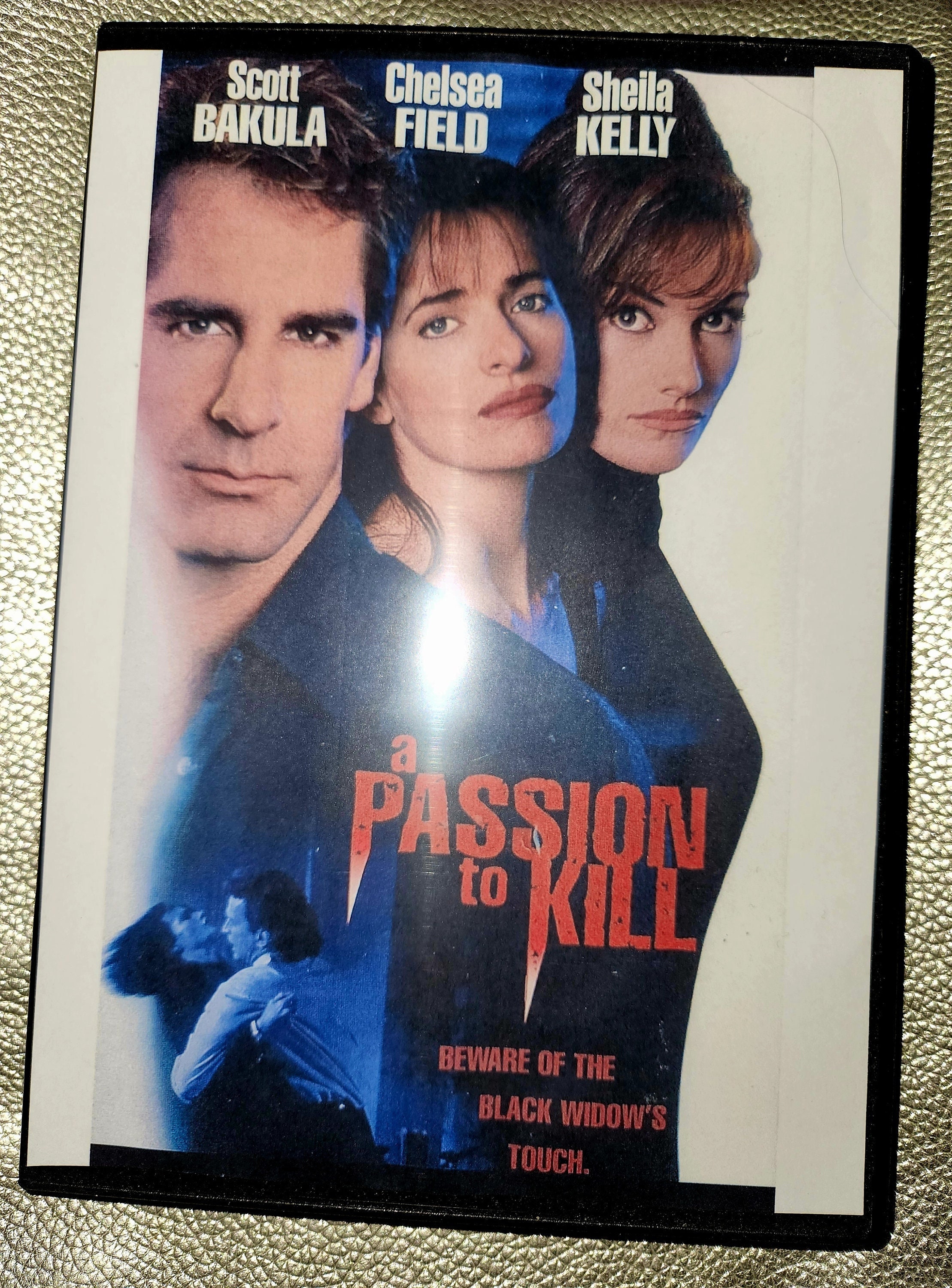 殺す情熱 ~ (DVD 1994) ~ スコット・バクラ ~ チェルシー