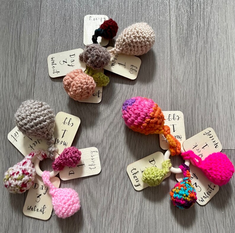 Newborn Stomach Size Demonstrator. Lactation Support. Tummy Balls With