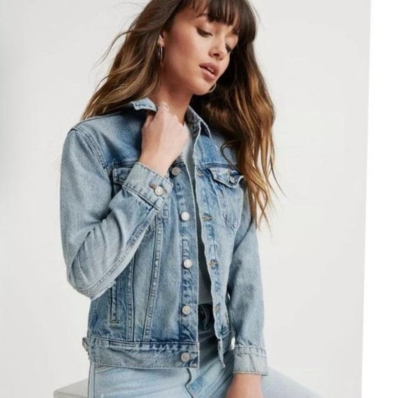 Vintage Womens Lucky Brand Denim Jacket 