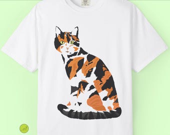 Calico Cat Illustration T-Shirt | Sitting Cat Graphic Tee
