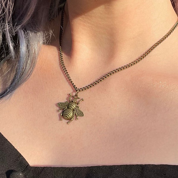 Bronze Bee Choker