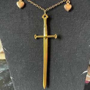 Golden Hearts Charm Choker