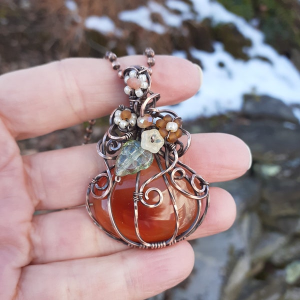 pumpkin pendant, pumpkin jewelry, carnelian pumpkin necklace, copper wire pumpkin pendant, fall jewelry, gift for her