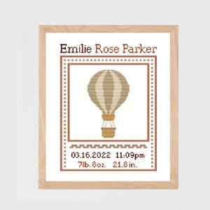 Padrão de ponto cruz contado bebê menina menino anúncio de nascimento | amostra de balão de ar quente gráfico de ponto cruz pdf personalizado berçário xstitch