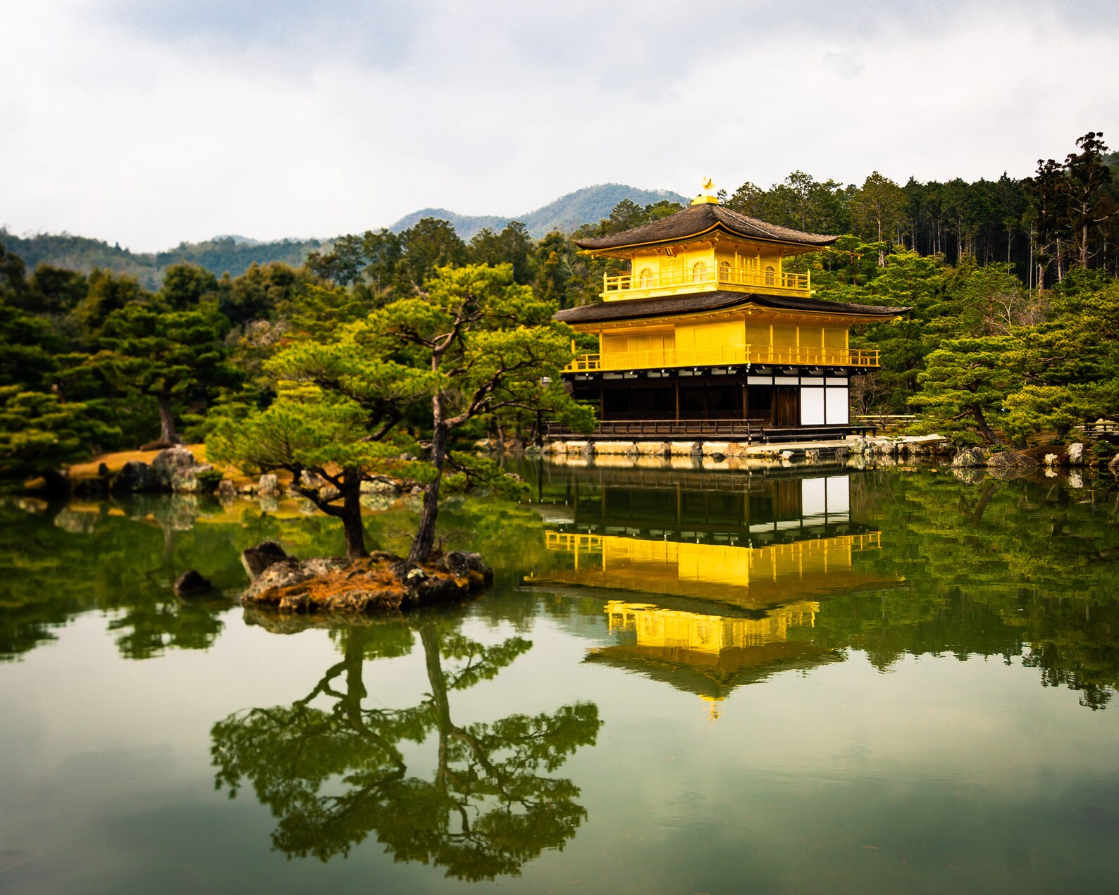 Pabellón Dorado en Kioto Japón con impresión fotográfica de Etsy