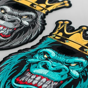 Large Monkey&#39;s King Patch, Biker Back Jacket Gorilla Face Emblem, Embroidered Iron / Sew On in 2 colors
