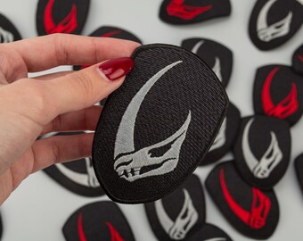Mudhorn Skull Patch, Bounty Hunter Emblem on Shield, Star Series Applique, Embroidered Iron On Patch, 2.3*3.4 inches