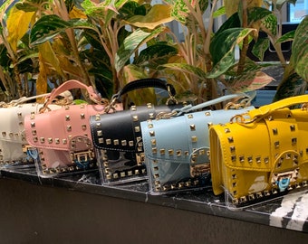 unique purses canada