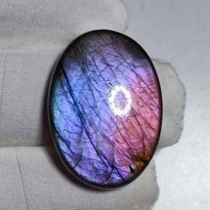 Natural spectrolite purple flashy labradorite cabochon Labradorite gemstone || Size=30×22×7 || weight= 35 carat || Loose Gemstone