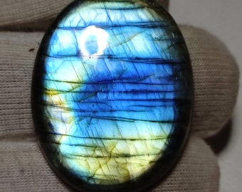 100% Natural Multi Labradorite Very Good Quality|| AAA Quality|| Measurement=35×27×6|| Weight=Cts=53.25|| Loose Gemstone