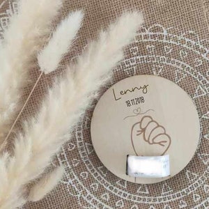Geboortearmbandkaartje - Geboortearmbandje - Gepersonaliseerde houten kaart - Gepersonaliseerde herinneringskaart - Ronde houten baby herinnering